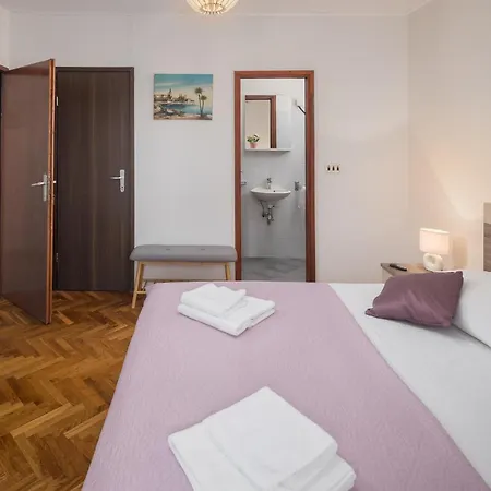 Apartman Lovely In With Wifi