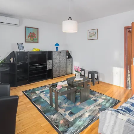 Appartement Iii Kaštelir