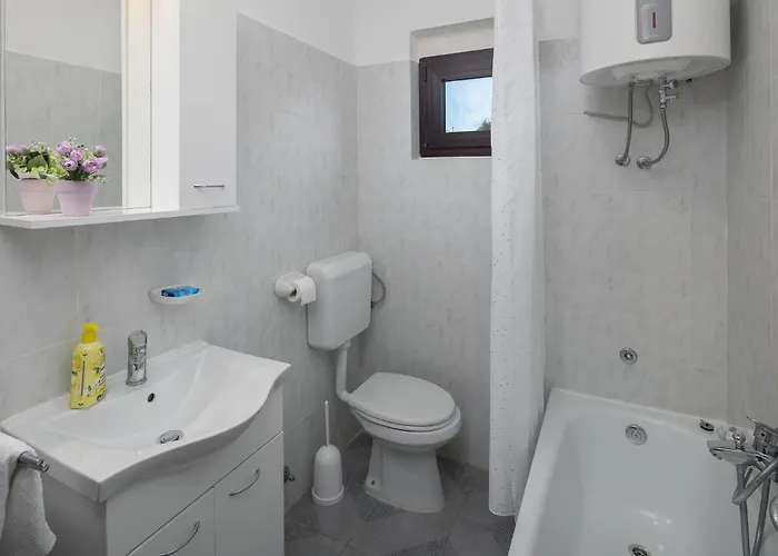 Iii Appartement Kaštelir
